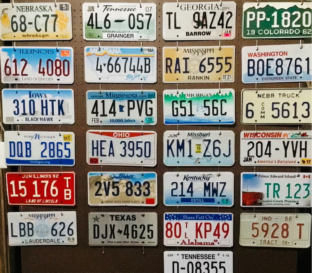 Custom Vehicle Number Decals: A Comprehensive Guide